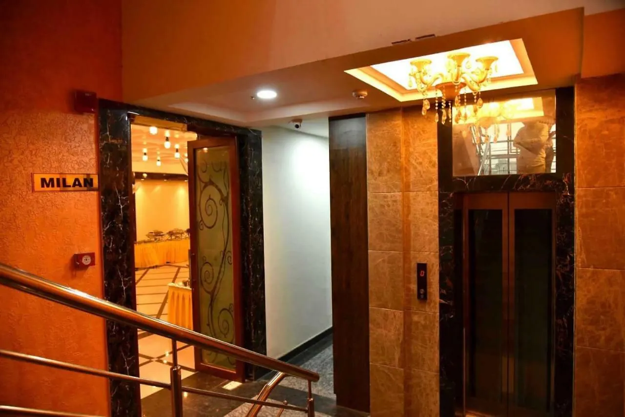 Mastana Palace Ξενοδοχείο Βαρανάσι
