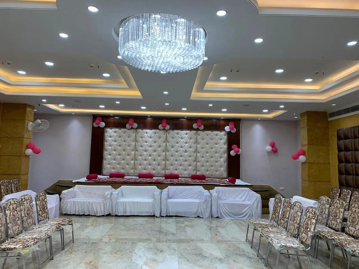 Mastana Palace Ξενοδοχείο Βαρανάσι