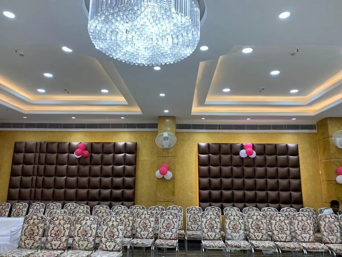 Mastana Palace Ξενοδοχείο Βαρανάσι