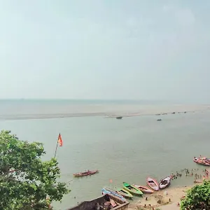 2* Hotel Shanti