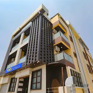 Hotel Fabhotel Saumendra, Varanasi
