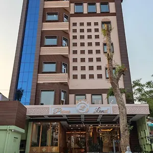 Hotel Prime Land, Varanasi