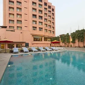Hindusthan International, Varanasi